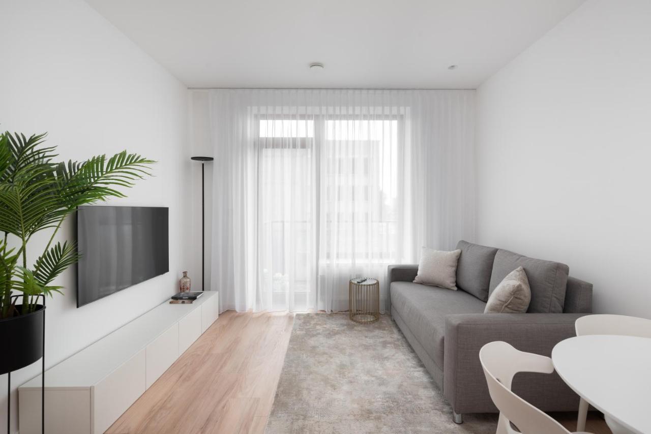 Brand New And Modern 1Bdr Apartment VNO Exterior photo